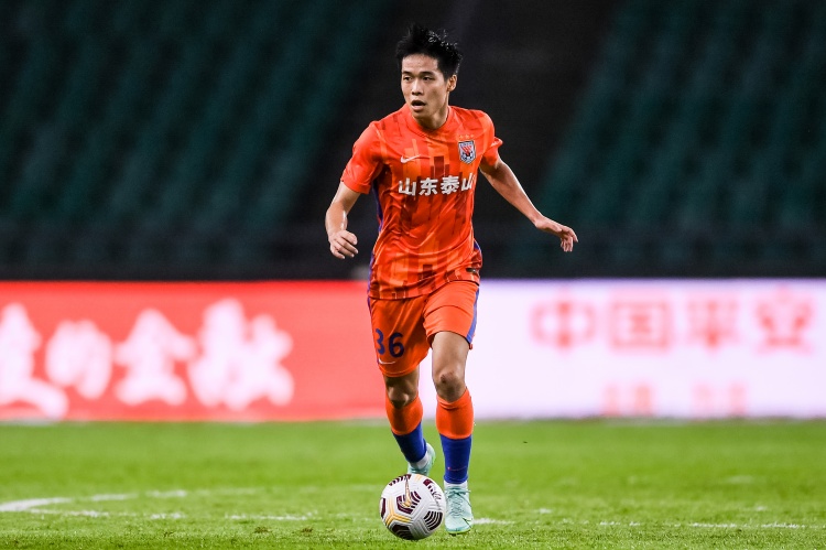 陈永建议：段刘愚难获出场，泰山可启动球员置换补强