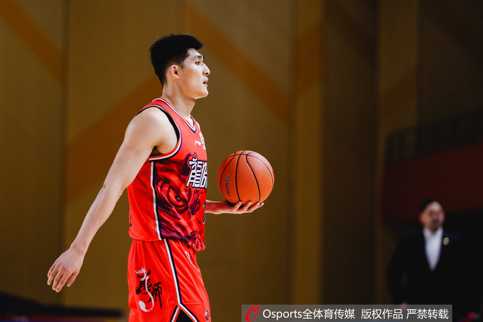 李祥波转会贵州猛龙基本达成一致，CBA内线重返NBL