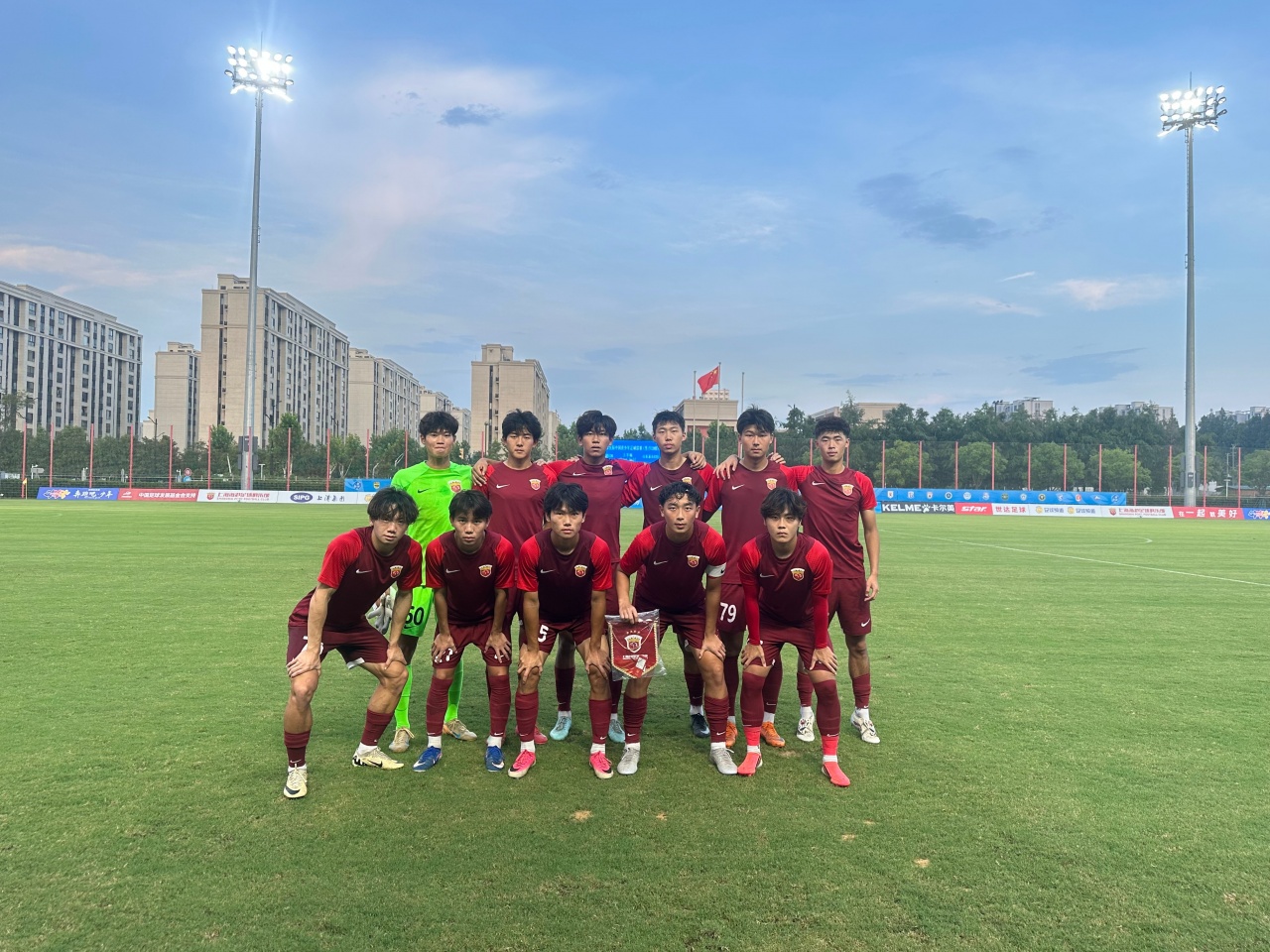 海港U20第二阶段3胜1负升至B组第二，李俊哲两传一射主导战局