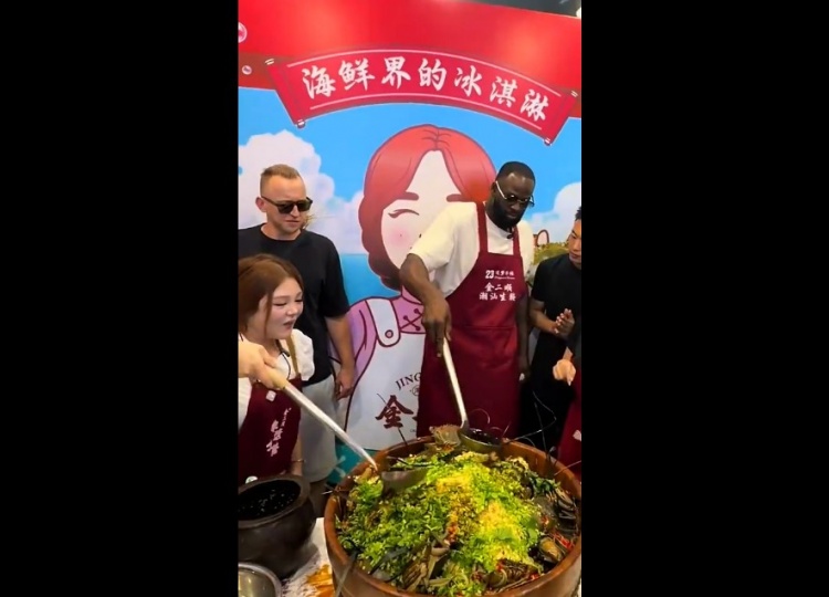 追梦：我去过中国十多次了 体验不同城市的美食和艺术感觉很奇妙