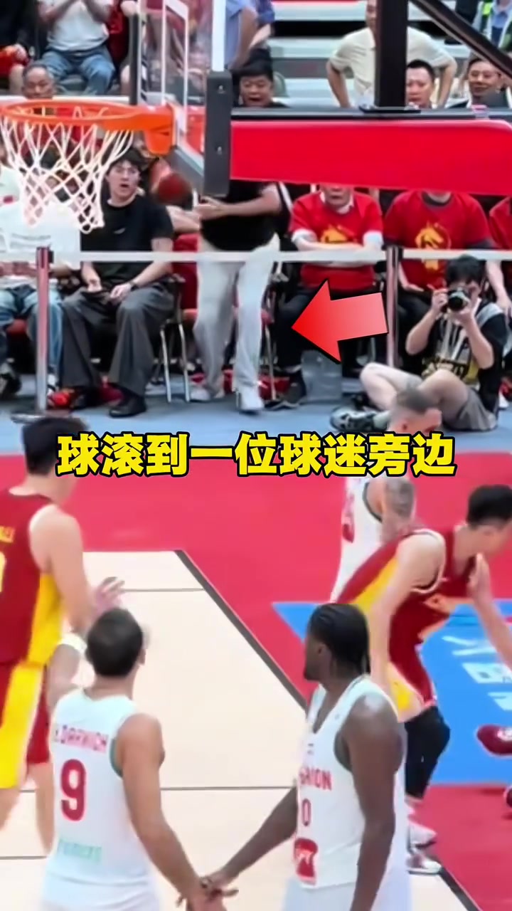 苏群：砸球球迷不满判罚目的裁判/黎巴嫩外援 被批评指导等候处置